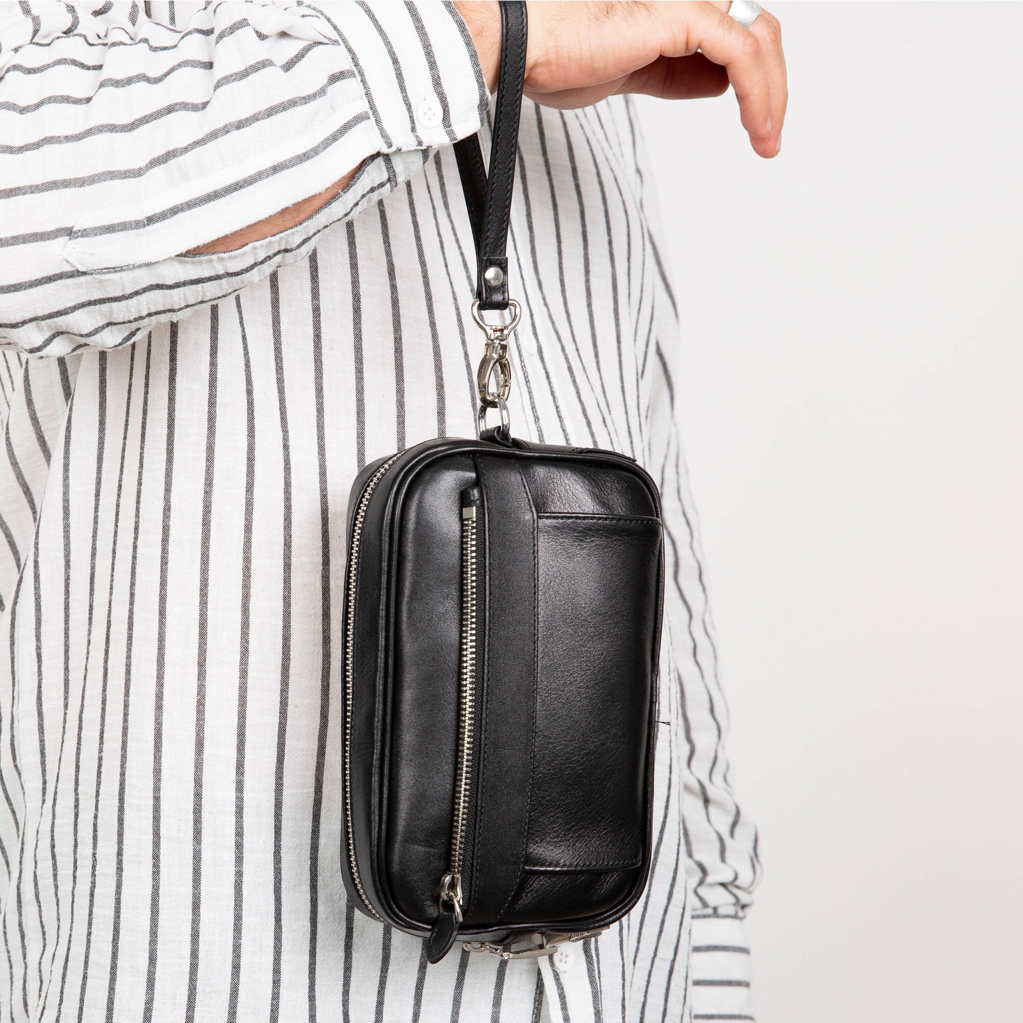 Forge Leather Handbag-1