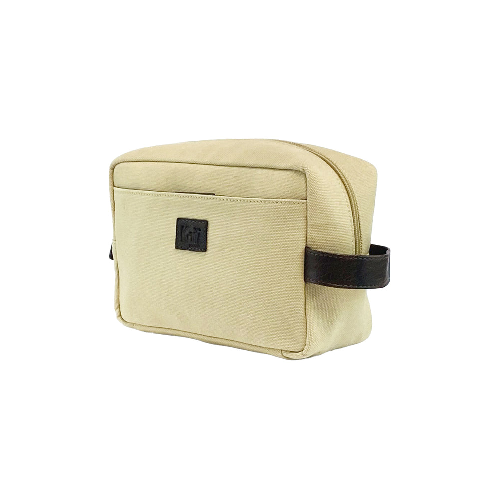 K0014GB | Kanvas/gerçek dolu deri, kabarık güzellik çantası. Renk Kordonu/Kahverengi. Yan sap. Fermuarlı kapama. Ölçüler: cm 24 x 15 x 9. Paketleme: Tnt torba